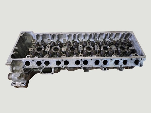 Cylinder head 606 - head,
